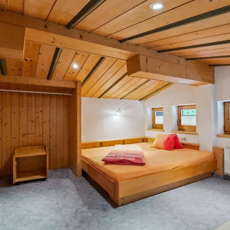 Apartment In Near Slopes