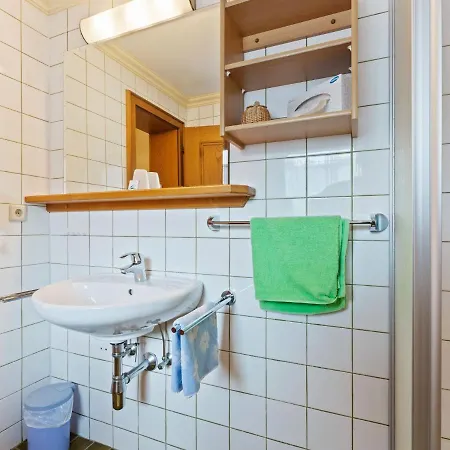 In Near Slopes Apartment